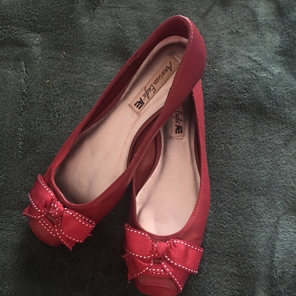 Women Red Bow Tie Flats Size 8.5! - Picture 3 of 5